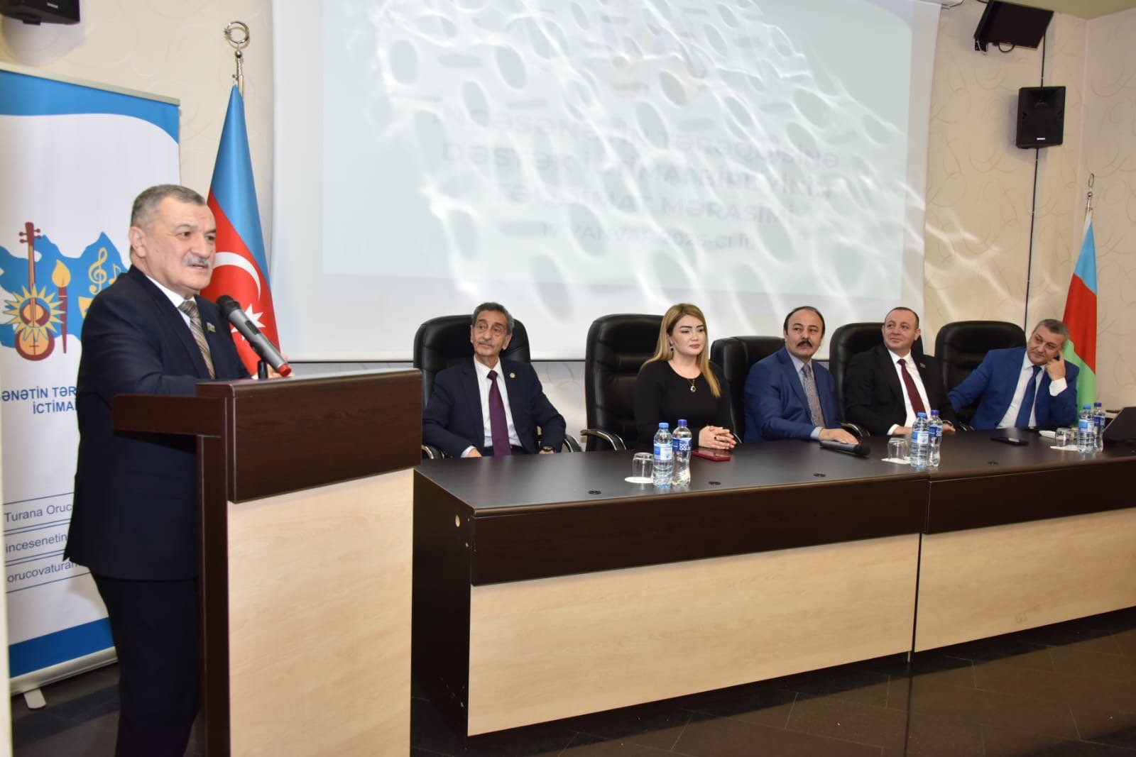 İncəsənətin Tərəqqisinə Dəstək ictimai birliyinin ictimaiyyətə geniş təqdimat mərasimi keçirilib